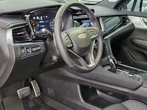 New 2025 Cadillac XT6 Sport w/ Technology Package image 10