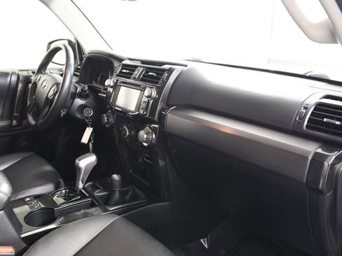 Used 2019 Toyota 4Runner TRD Off-Road Premium image 19