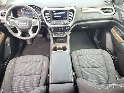 Certified 2023 GMC Acadia SLE w/ Driver Convenience Package image 14