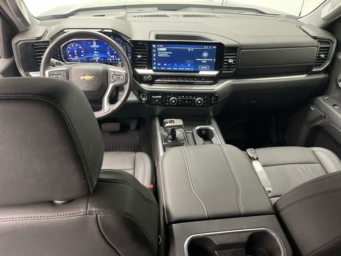 Certified 2023 Chevrolet Silverado 1500 LTZ image 4