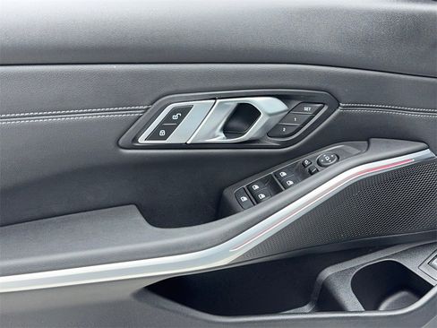 Used 2023 BMW 330i xDrive Sedan w/ M Sport Package image 41