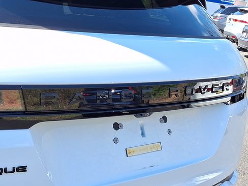 Used 2026 Land Rover Range Rover Evoque S AWD/4WD image 29