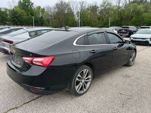 Used 2022 Chevrolet Malibu LT FWD image 3