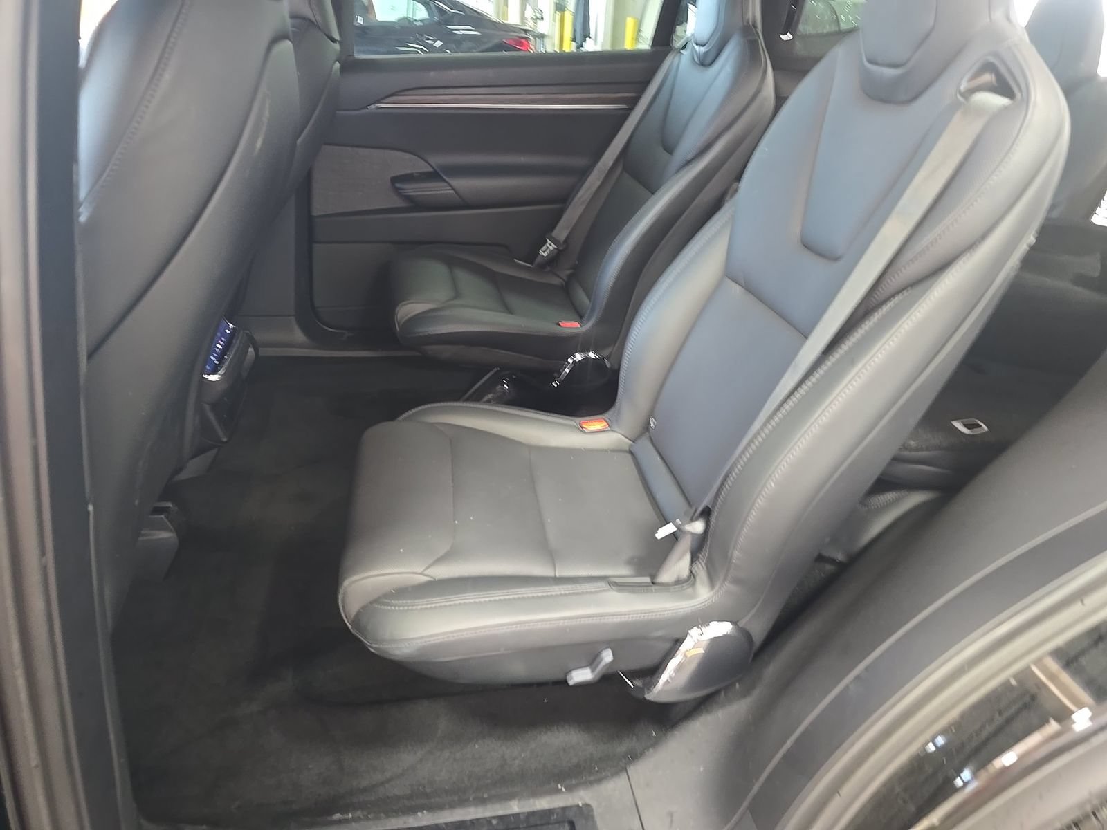 Used 2023 Tesla Model X AWD/4WD image 6