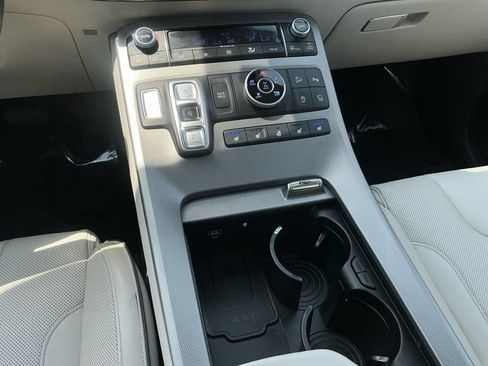 Used 2021 Hyundai Palisade Limited AWD/4WD image 12