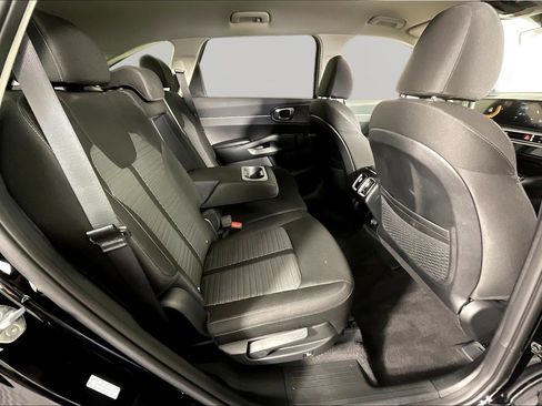 Certified 2026 Kia Sorento LX FWD image 25