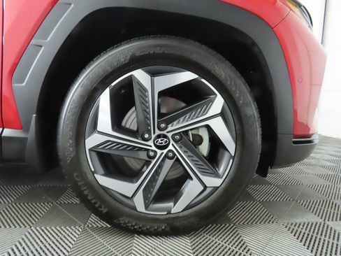 Used 2023 Hyundai Tucson Limited image 34