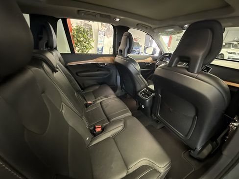Used 2020 Volvo XC90 T6 Inscription w/ Protection Package Premier AWD/4WD image 26