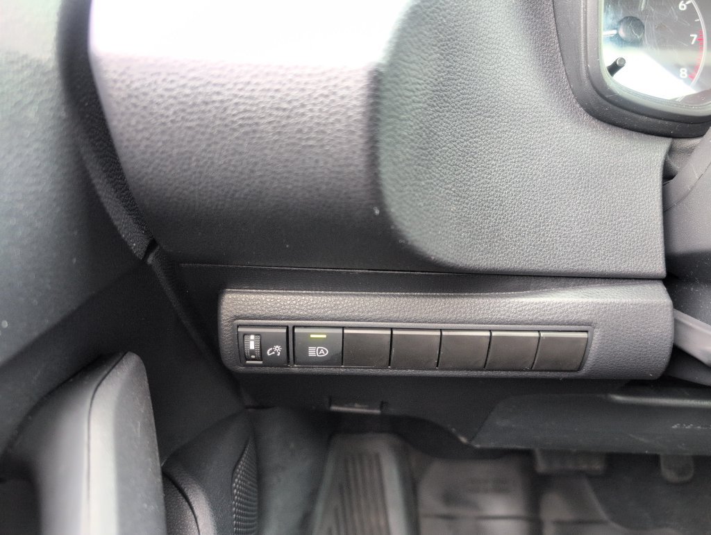 Used 2024 Toyota Corolla LE FWD image 15