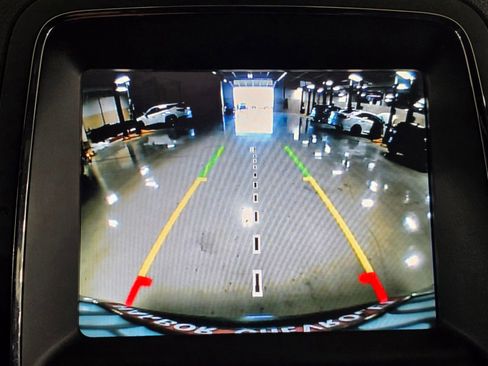 Used 2015 Dodge Durango R/T w/ Technology Group AWD/4WD image 28