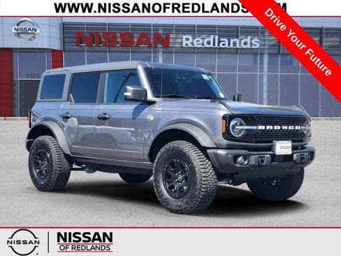 Used 2023 Ford Bronco Wildtrak AWD/4WD image 1