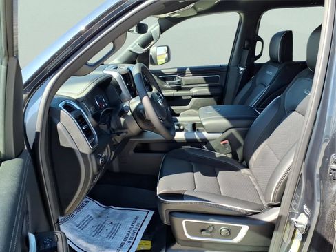 New 2026 RAM 1500 Laramie w/ Sport Appearance Package AWD/4WD image 18