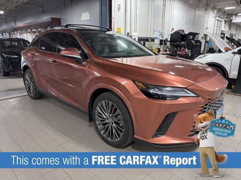 Used 2025 Lexus RX 350 w/ Convenience Package image 2