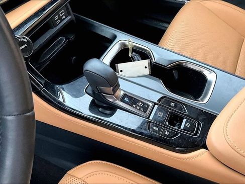 Used 2023 Lexus NX 350 AWD image 18