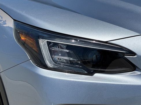 Used 2020 Subaru Outback AWD/4WD image 10