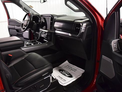 Used 2022 Ford F150 Lariat image 31