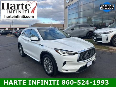 Certified 2023 INFINITI QX50 Luxe image 3