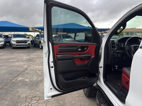 Used 2022 RAM 1500 TRX AWD/4WD image 10