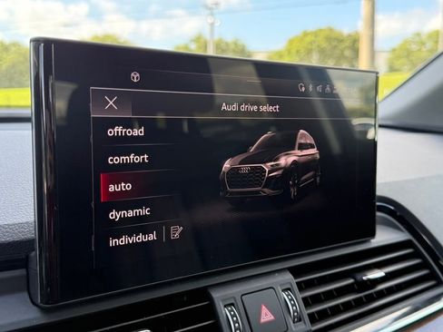 Certified 2023 Audi Q5 2.0T Premium w/ Convenience Package image 23