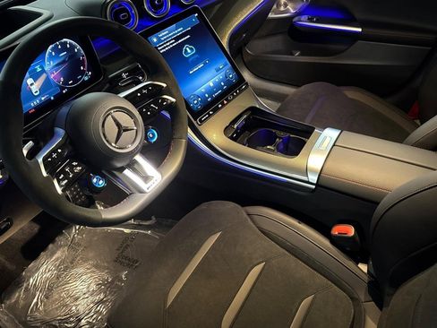 New 2026 Mercedes-Benz C 43 AMG 4MATIC Sedan image 4