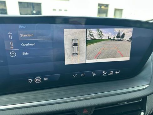 Used 2025 Buick Envision Preferred AWD/4WD image 27