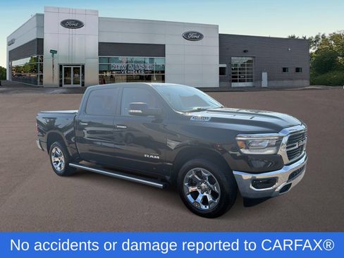Used 2019 RAM 1500 Big Horn AWD/4WD image 2