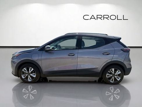 Used 2023 Chevrolet Bolt EUV LT w/ Convenience Package FWD image 6
