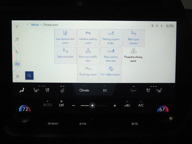 Used 2024 Lexus RZ 450e Premium w/ Technology Package AWD/4WD image 33
