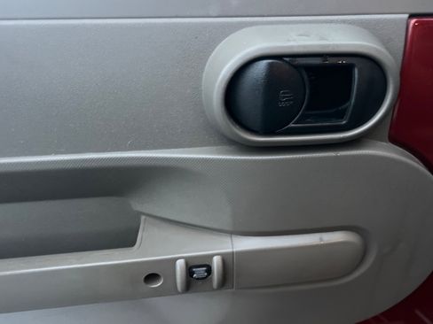 Used 2010 Jeep Wrangler Rubicon w/ PWR Convenience Group image 11