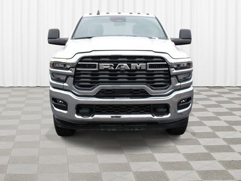 Used 2025 RAM 3500 Tradesman w/ Chrome Appearance Group image 37