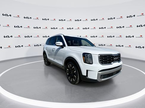 Certified 2023 Kia Telluride SX image 2