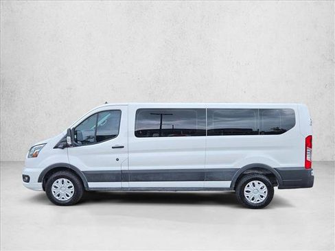 Used 2023 Ford Transit 350 XLT RWD image 8