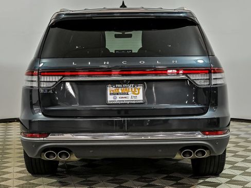 Used 2023 Lincoln Aviator Reserve w/ Equipment Group 201A AWD/4WD image 7