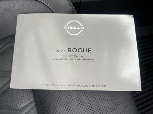 Certified 2023 Nissan Rogue Platinum w/ Platinum Premium Package AWD/4WD image 28