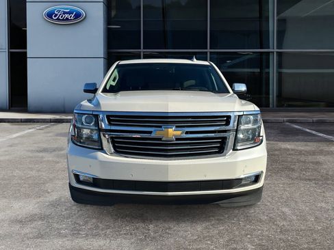 Used 2015 Chevrolet Suburban LTZ image 2