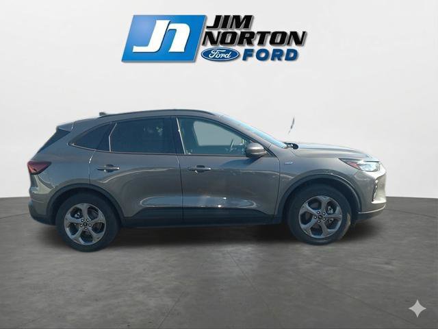Used 2025 Ford Escape ST-Line Select AWD/4WD image 10