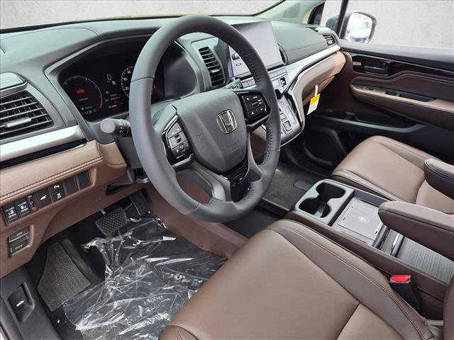 New 2027 Honda Odyssey Touring image 3