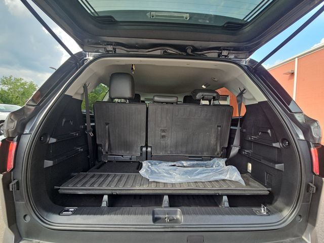 Used 2024 Toyota Sequoia SR5 w/ TRD Off-Road Package AWD/4WD image 29