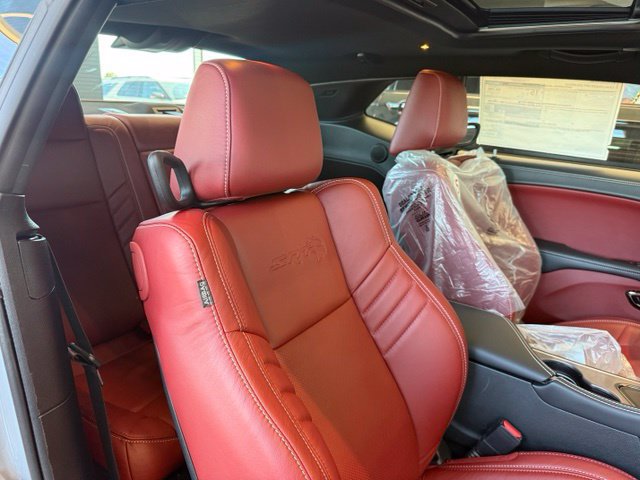 Used 2022 Dodge Challenger SRT Hellcat RWD image 9