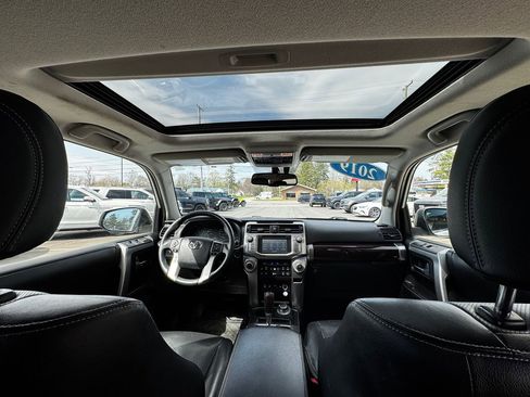 Used 2019 Toyota 4Runner 4WD image 34