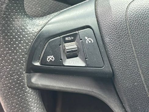 Used 2016 Chevrolet Cruze LT w/ Sun And Sound Package FWD image 10