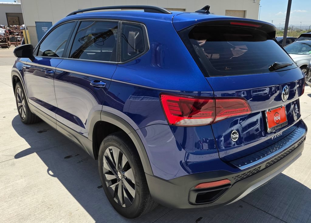 Certified 2024 Volkswagen Taos S w/ MDO Package FWD image 7