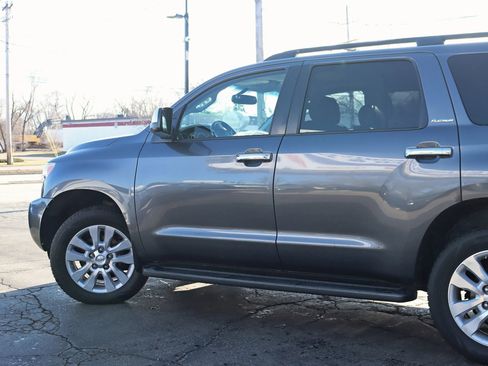 Used 2017 Toyota Sequoia Platinum image 12