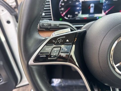 Used 2024 Mercedes-Benz GLE 450 4MATIC image 19