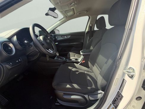 Certified 2021 Kia Forte LXS FWD image 13
