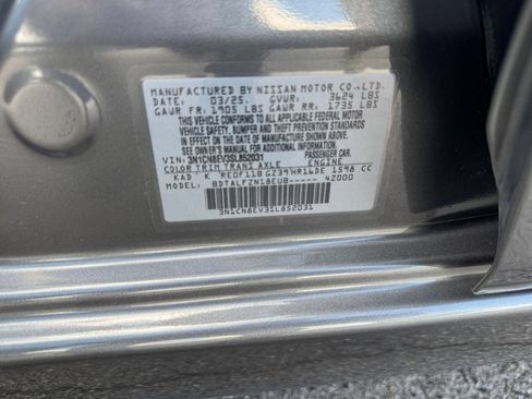 Used 2025 Nissan Versa SV FWD image 26