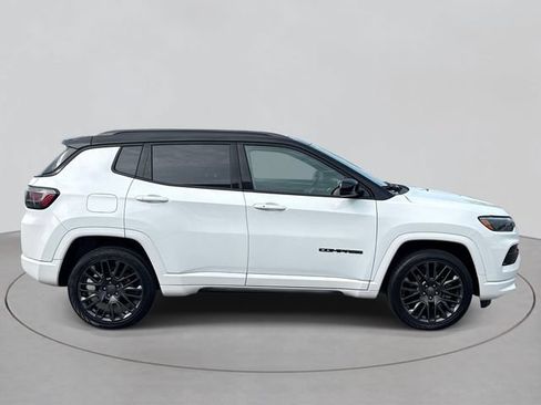Used 2023 Jeep Compass High Altitude AWD/4WD image 34