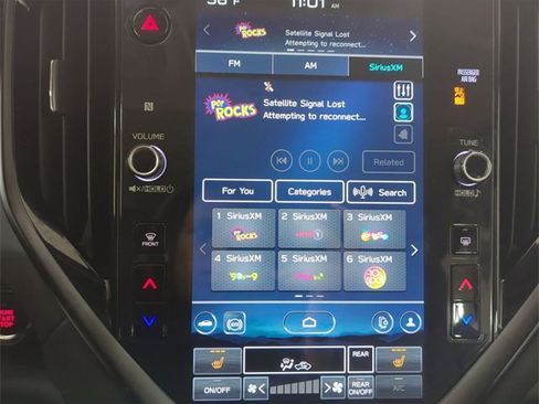 Used 2023 Subaru Ascent Onyx Edition Limited image 13