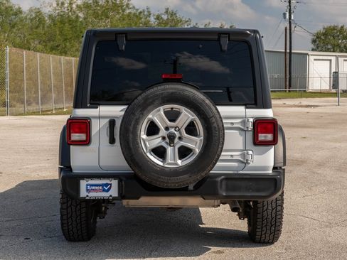 Used 2021 Jeep Wrangler Unlimited Sport S image 6