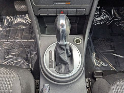 Used 2017 Volkswagen Beetle 1.8T S image 21